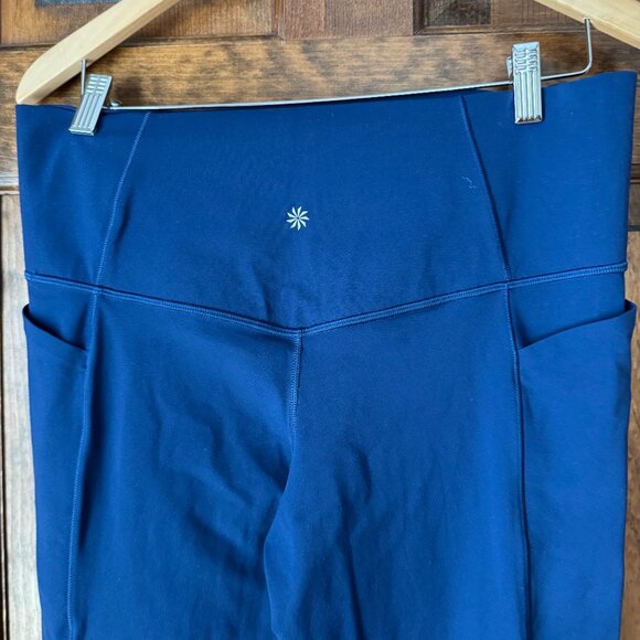 Athleta Blue Salutation Stash Pocket Leggings Size 1X - Picture 5 of 9
